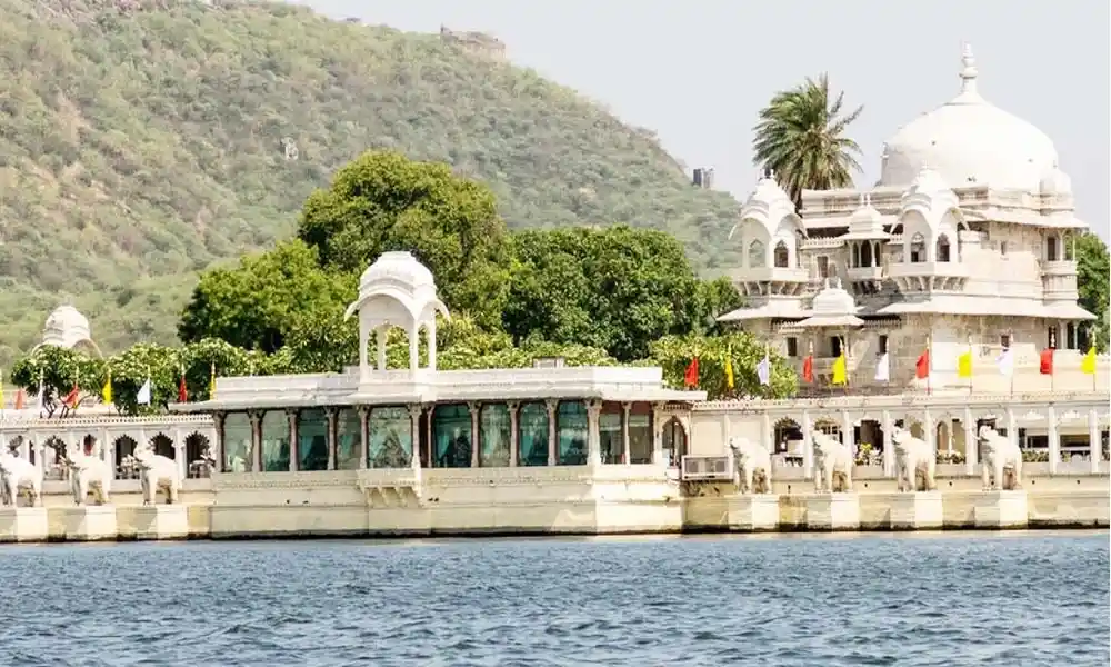 10 Best Places to Visit in Udaipur in One Day