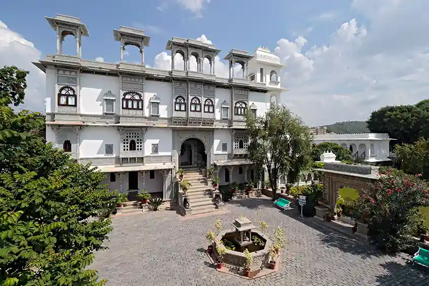 Public New Year Celebrations at Amet Haveli Public New Year Celebrations at Amet Haveli