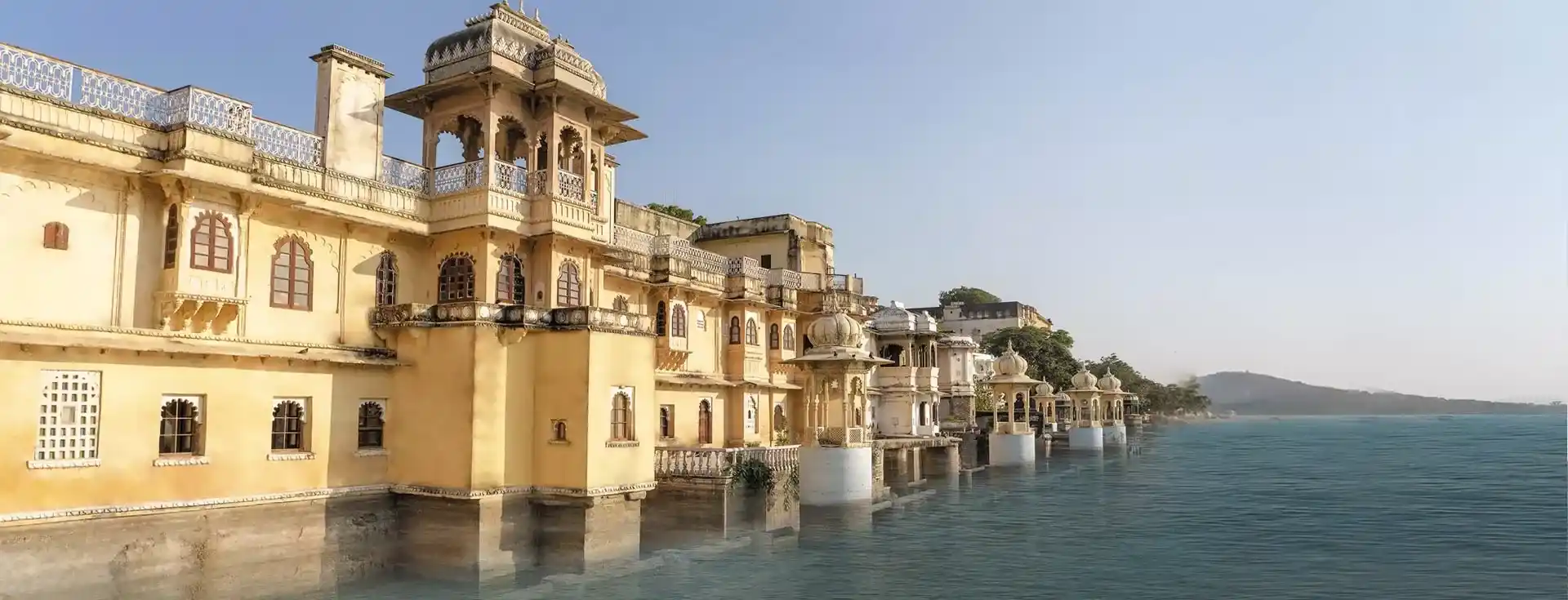 View of Bagore ki Haveli from Gangaur Ghat, Lake Pichola - Udaipur View of Bagore ki Haveli from Gangaur Ghat, Lake Pichola - Udaipur