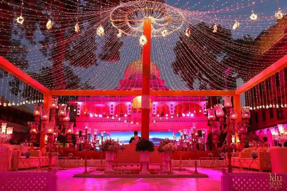 Key Highlights of the Ongoing Wedding Season